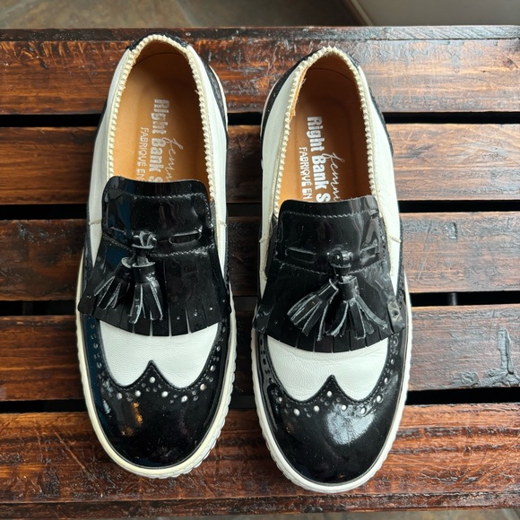 Vintage Luxury Made In Italy Wingtip Black and White Tassel Women’s Loafers 6.5 - Picture 2 of 5